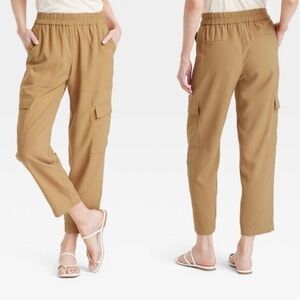 A New Day Ankle-Length Cargo Pants Size Small